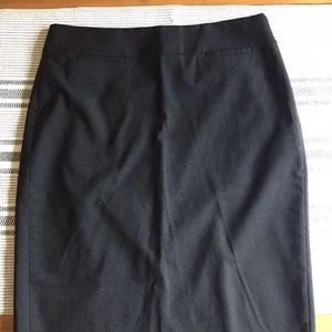 Banana Republic - black pencil skirt